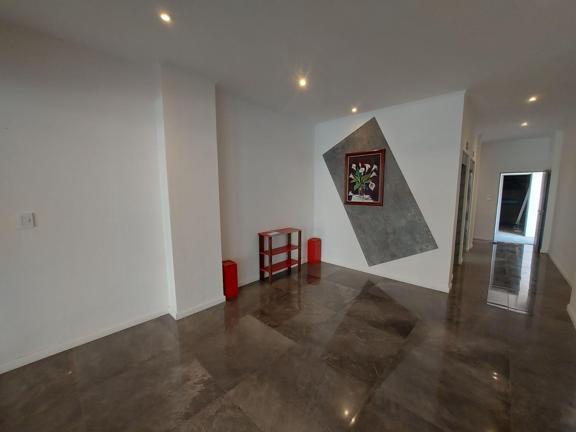 AVDA. URQUIZA 1765 -Sta. Fe-