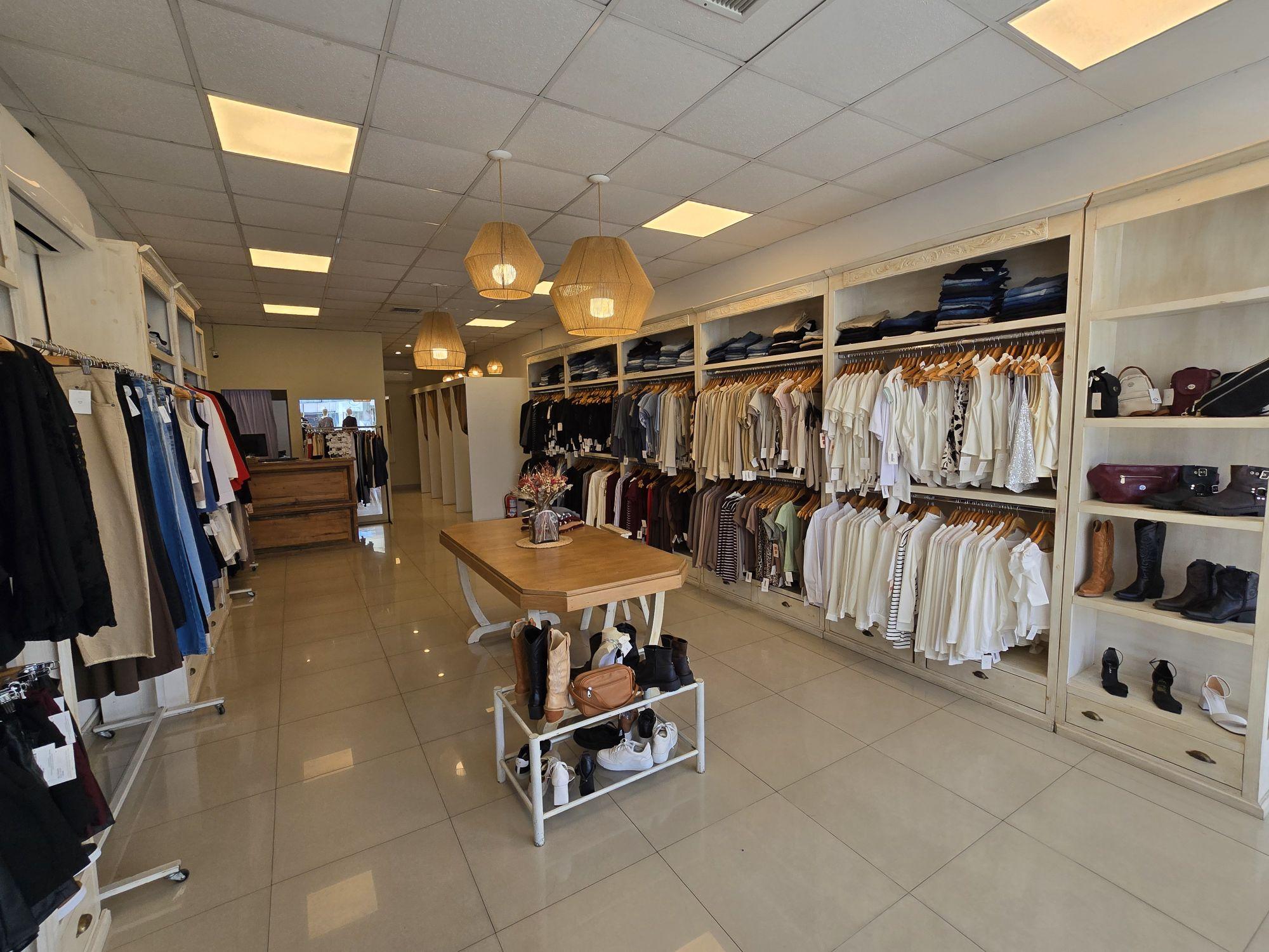 AVDA. ARISTOBULO DEL VALLE 6253 -Sta. Fe-