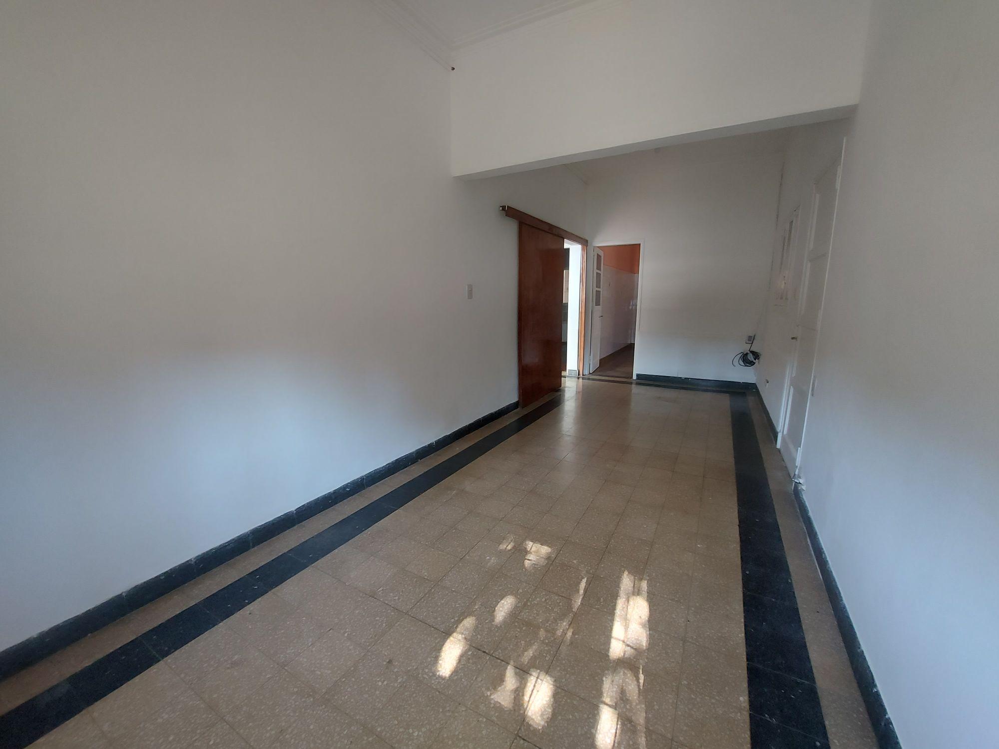 AVDA. LOPEZ Y PLANES 3879 -Sta. Fe-
