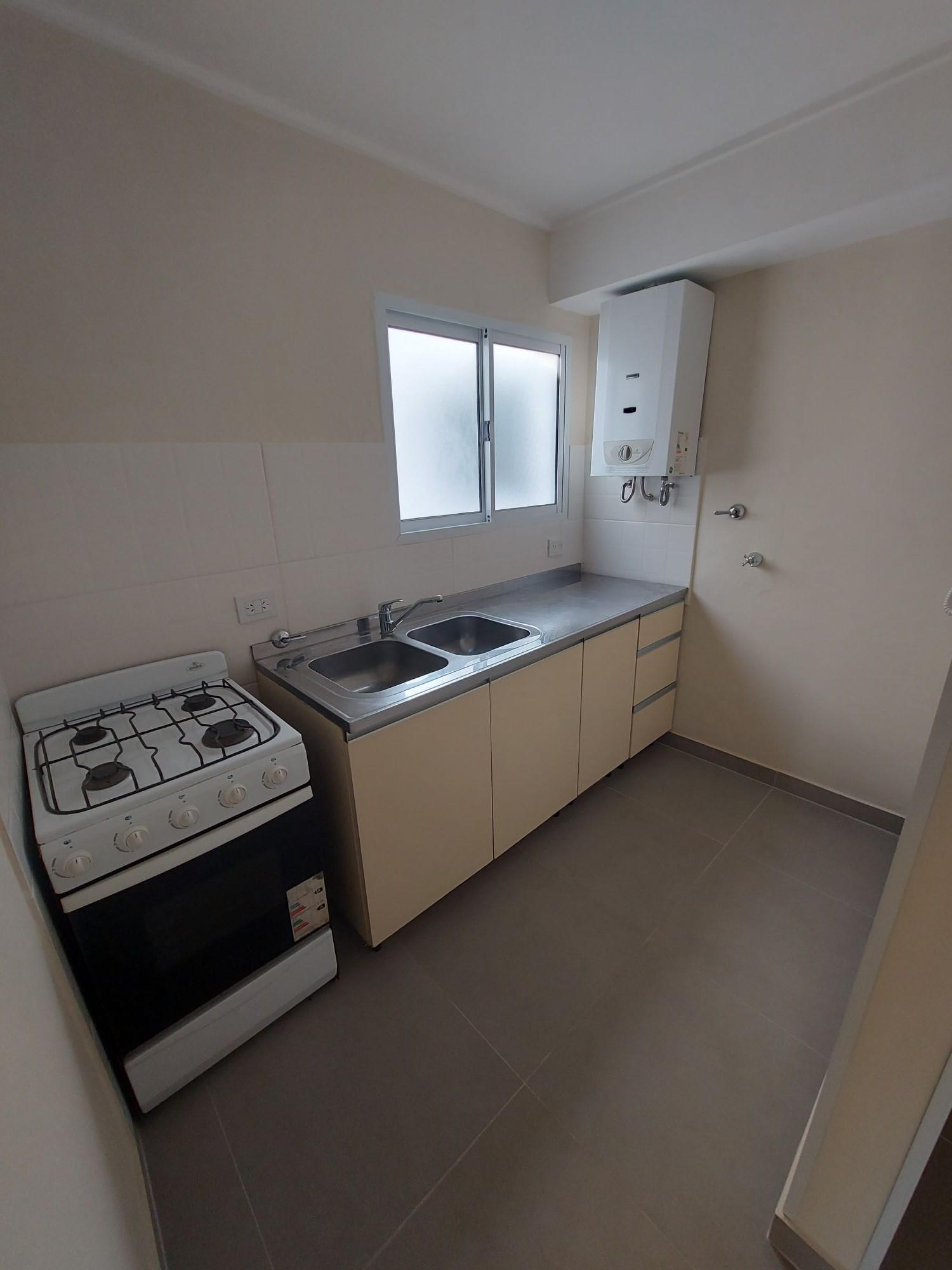 TUCUMAN 3256 P-2 Dpto-6