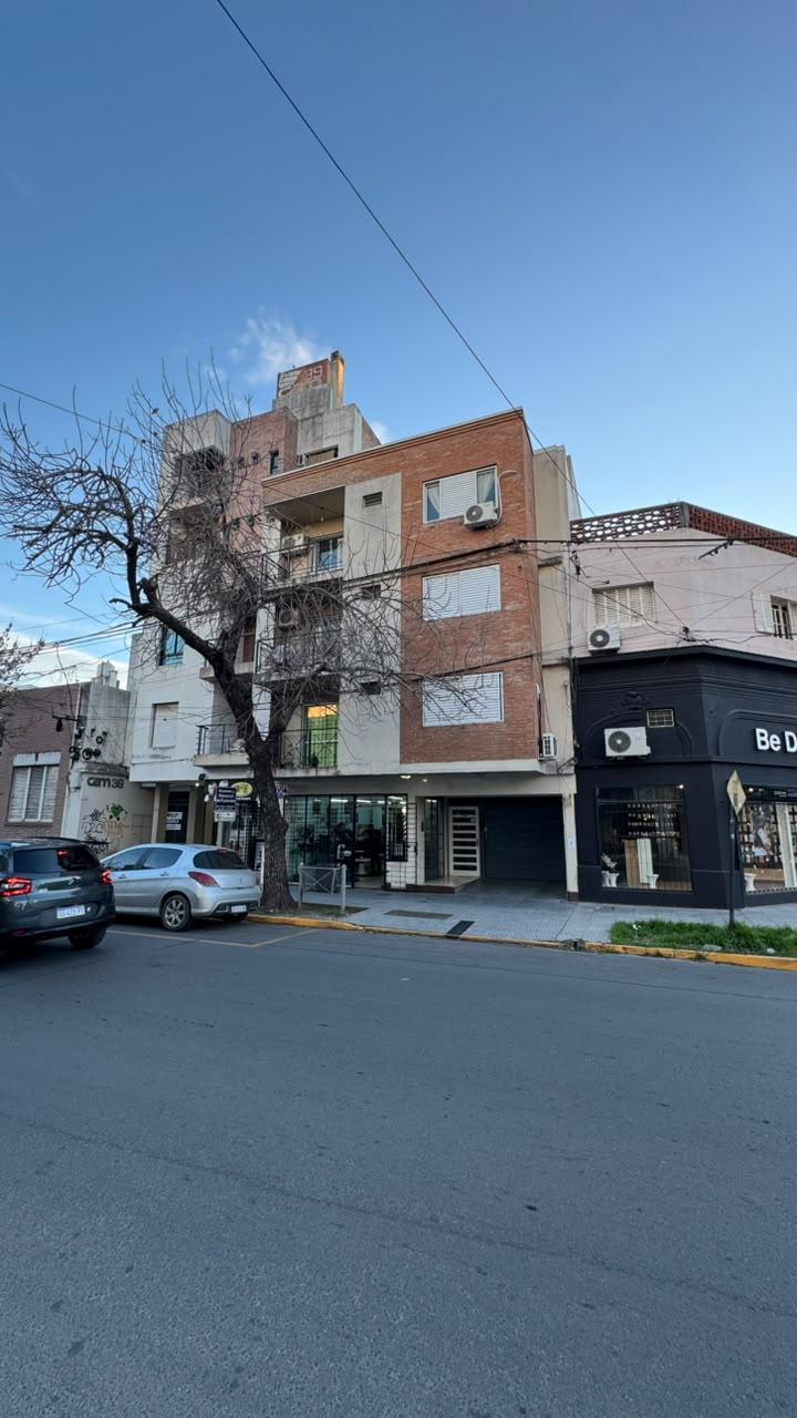 SAN JERONIMO 3193 P-2 Dpto-3