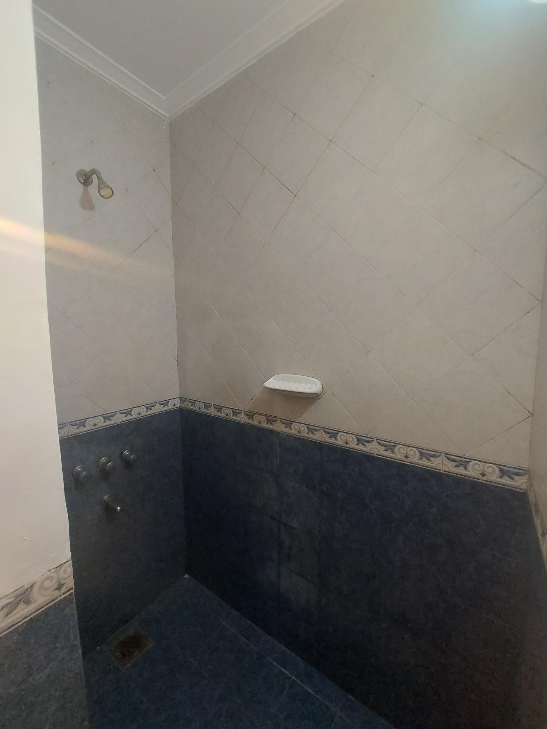 MARIANO COMAS 2687. PISO 1. DPTO C
