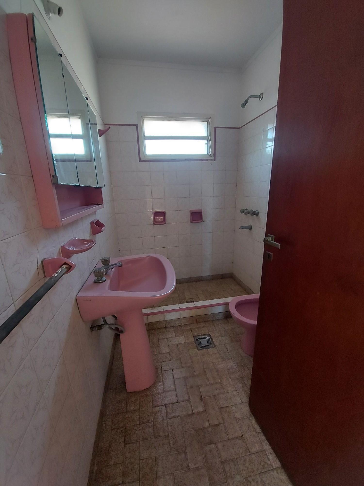 2 Habitaciones,Cocina,Living,Comedor,Baño,